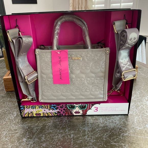 Betsey Johnson Borsa Demi Satchel Con Sciarpa – Tracolla Rimovibile – Due Scomparti – PU – Design Accessoriato